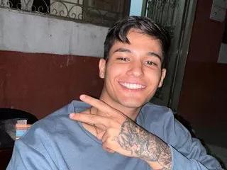 Alex_mojica from Streamate