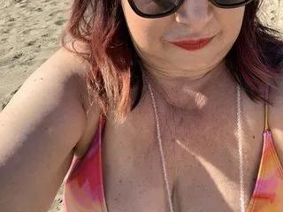 BellaHips from Streamate