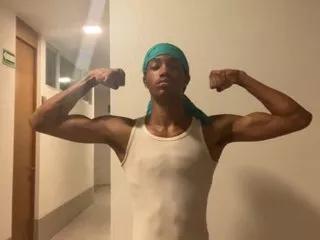 BlackBullTitus from Streamate