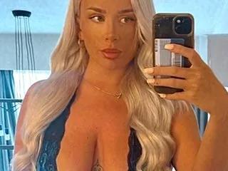 BritishBlondeBabydoll from Streamate