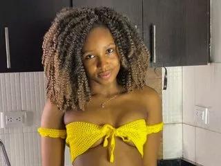 Danisha019 from Streamate