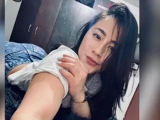 Emily_Slave from Streamate