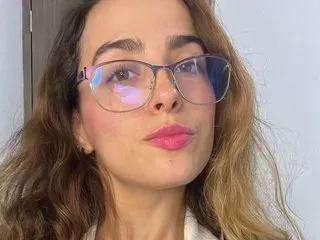 LovelyEmerald from Streamate