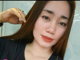 prettyyummyasian4uxx from Streamate