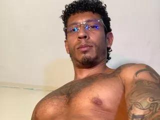 RicardoDominic18 from Streamate