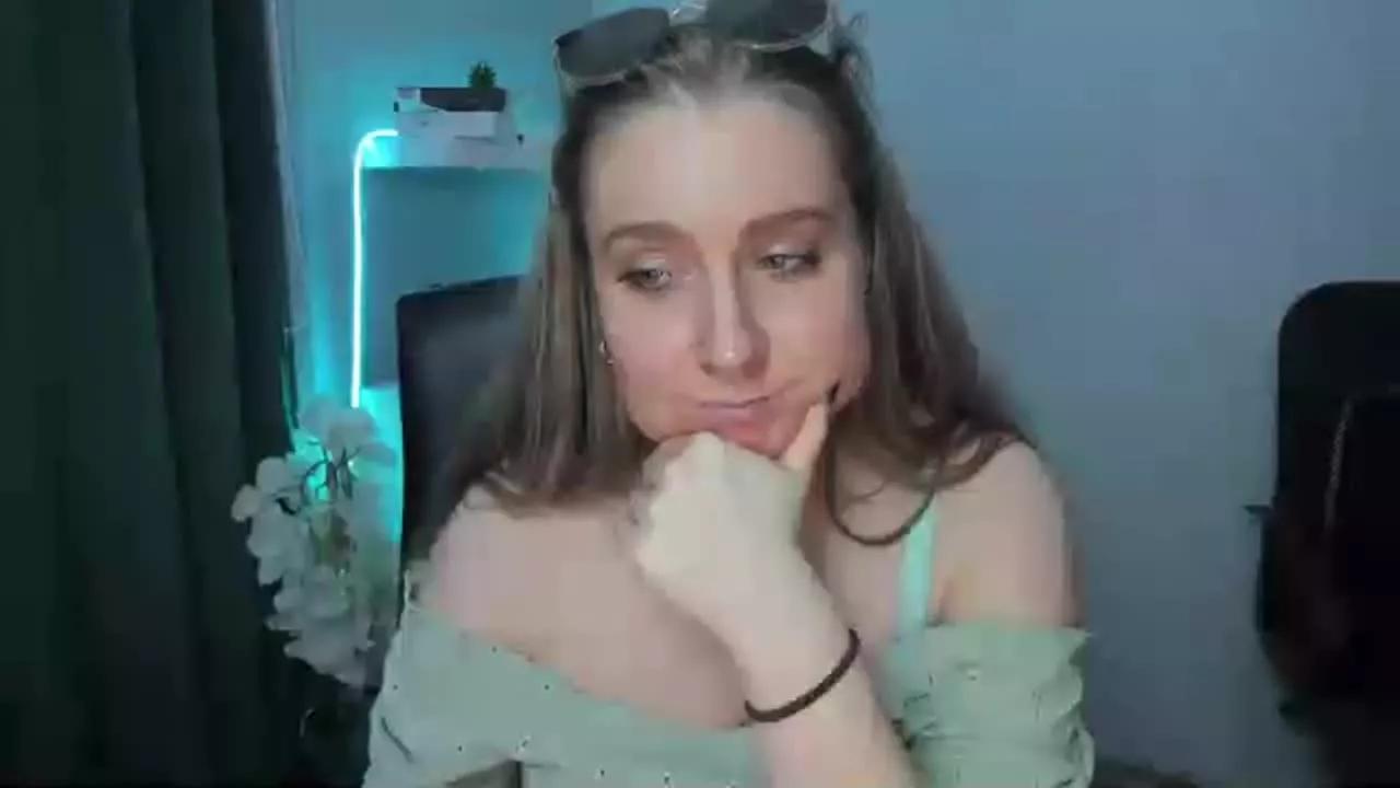 Alenapretty from Streamray