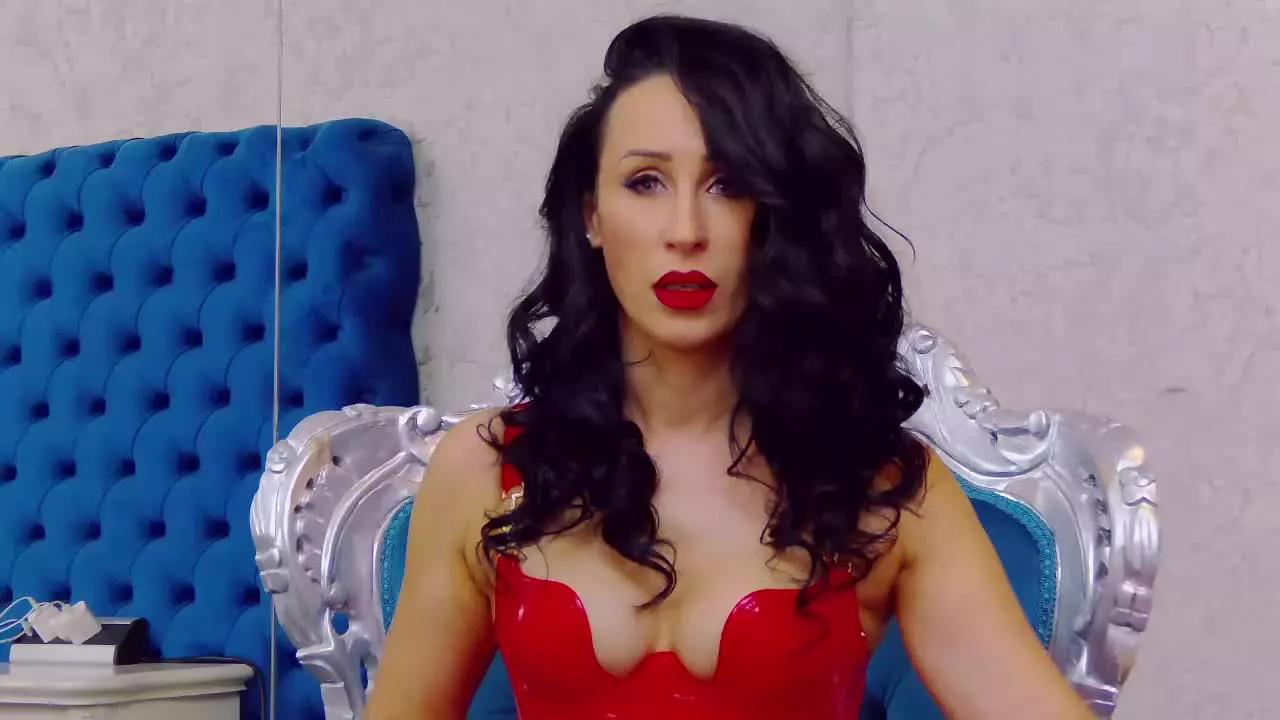 EmmaXXXQueen from Streamray