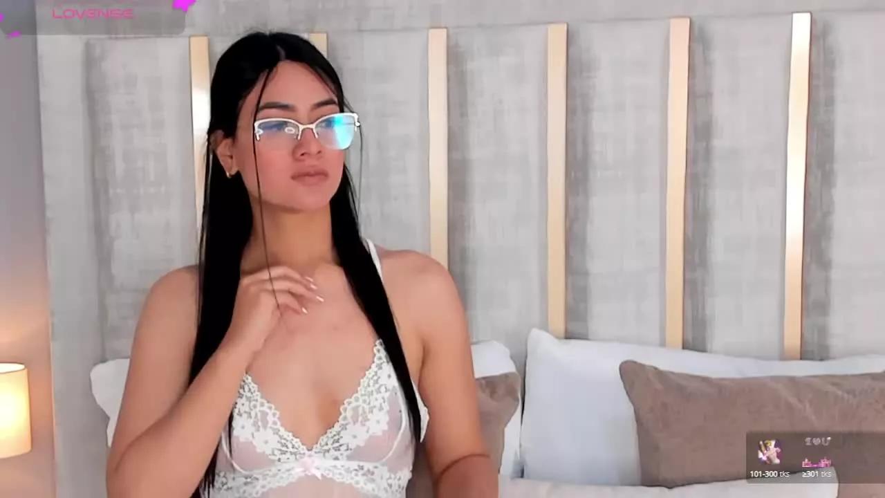 IsabelaRose from Streamray