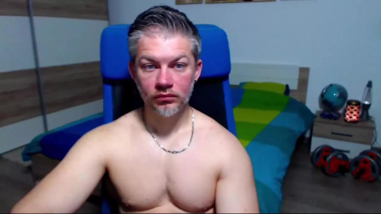 RobbyShawz from Streamray