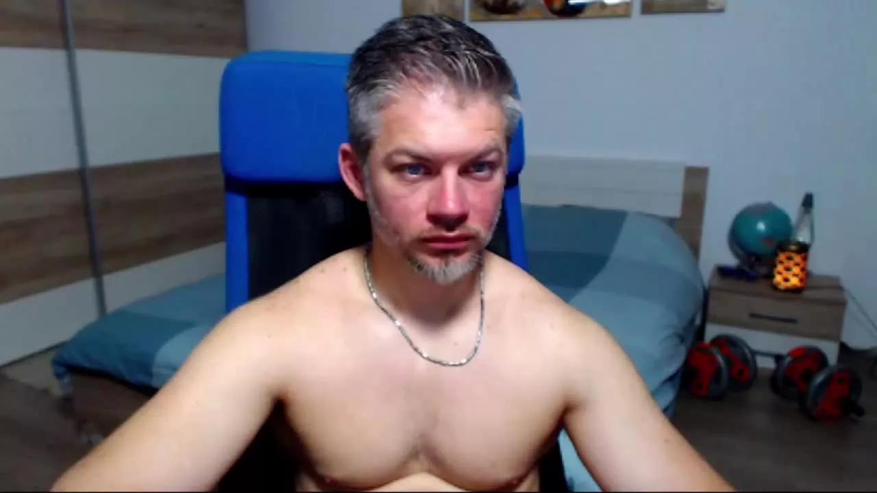 RobbyShawz from Streamray