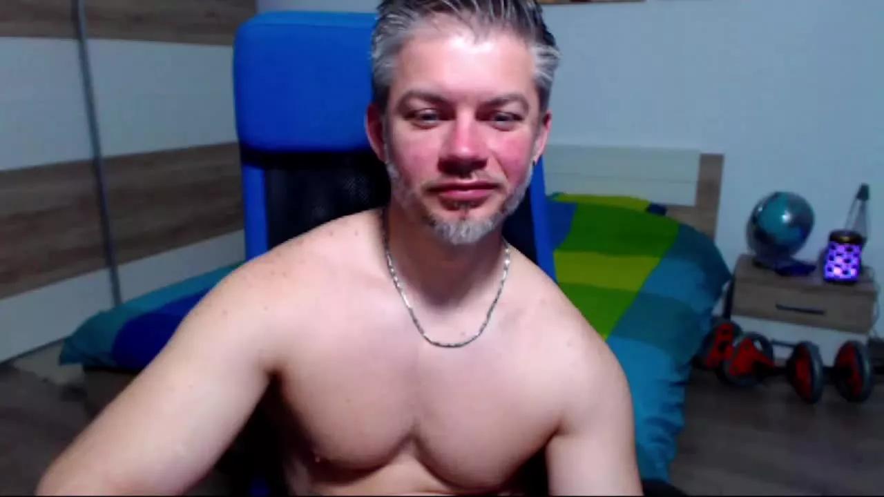 RobbyShawz from Streamray