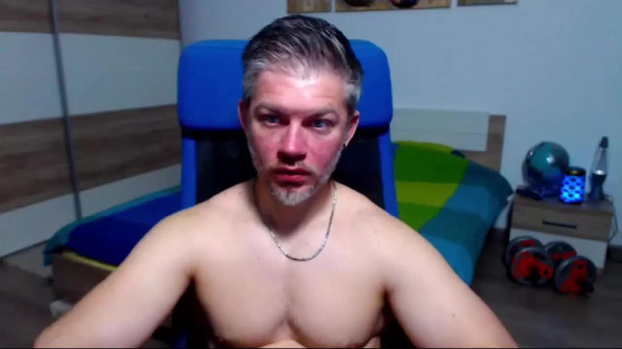 RobbyShawz from Streamray