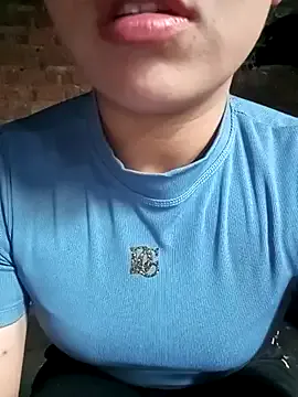 Freechat -Lanaa- on StripChat