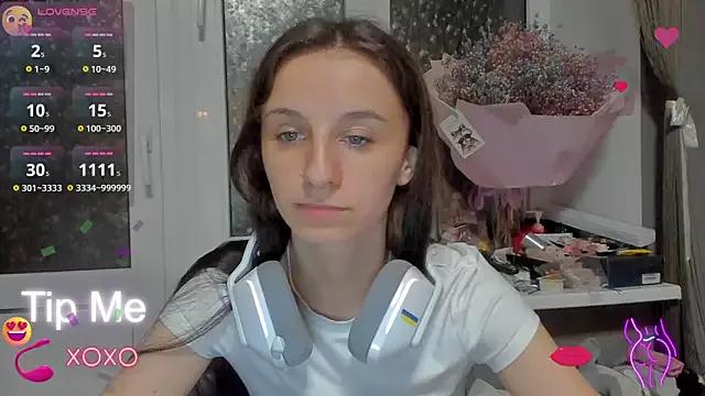 _Nika_Kik from StripChat is Freechat
