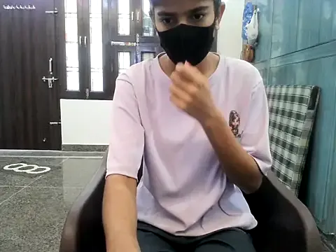 Freechat Aayusmatisharma on StripChat