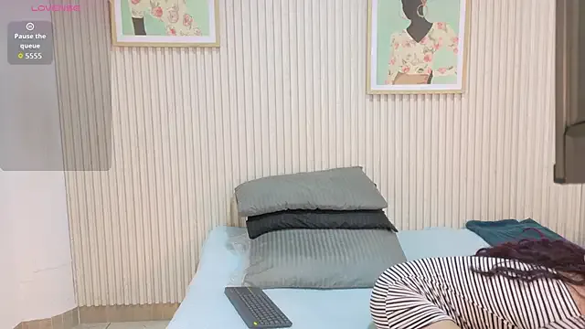 Freechat Abrilmirren on StripChat