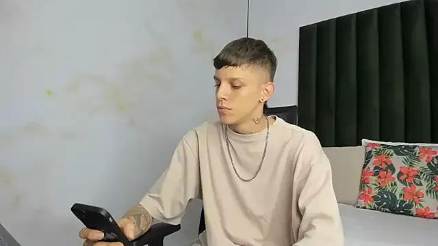Adam_hard_ from StripChat