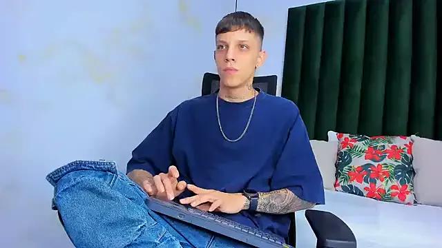 Adam_hard_ from StripChat