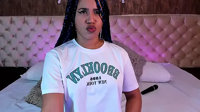 AfricaBell on StripChat