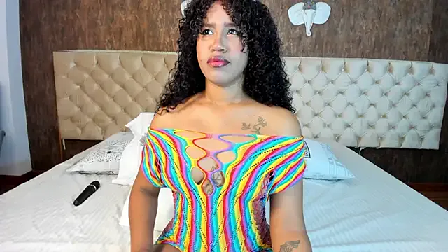 AfricaBell on StripChat