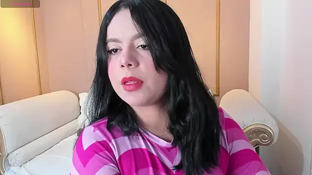 Freechat AkiraKings on StripChat