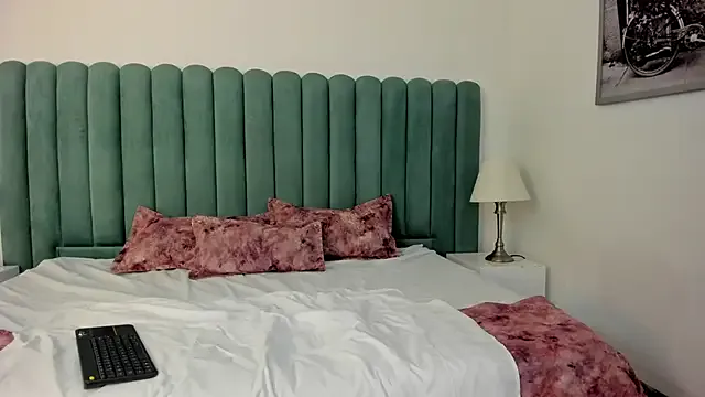 Freechat Alanha__ on StripChat