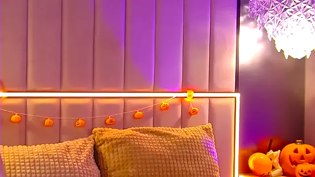 AlexaBright — Private on StripChat