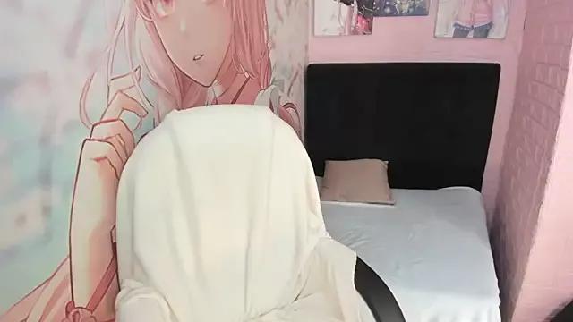AllysonMilf69 from StripChat