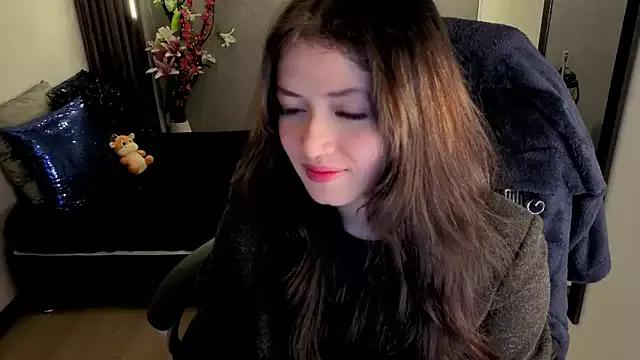 almma_shy from StripChat
