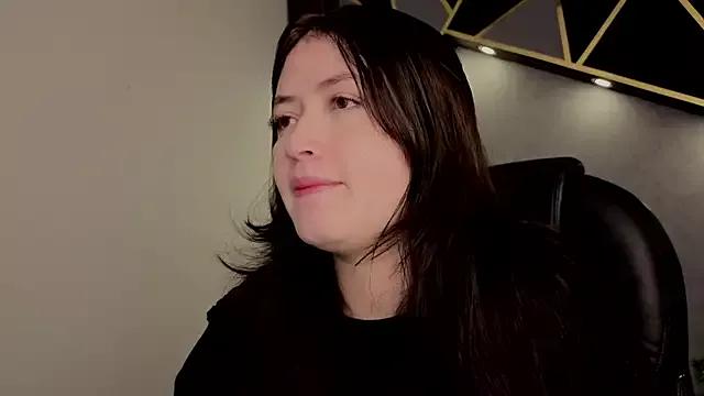 almma_shy from StripChat
