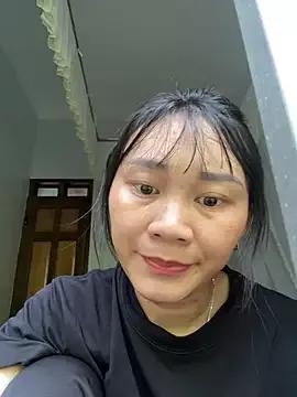 Naked Room Almond-cute 