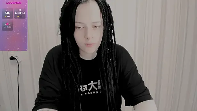 StripChat AlternativePolly is Freechat AlternativePolly — milk boobs