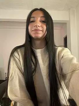 Naked Room aly_golden_ 