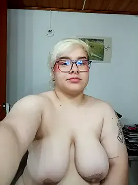 StripChat amalia_love is Private amalia_love — Dildo in pussy