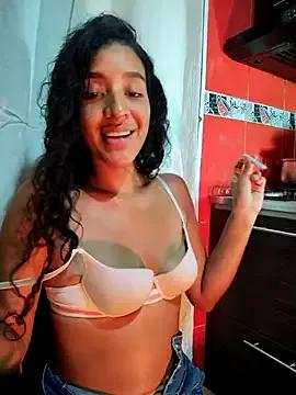 Naked Room Amber-Sweett 