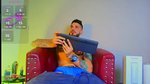 Freechat amodeus_bael_ on StripChat