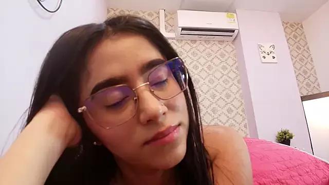 Amy_wats0n from StripChat