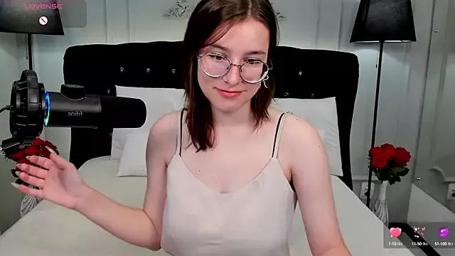 Naked Room AnnyNextDoor 