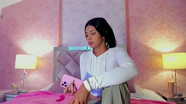 Freechat AntonellaRossi on StripChat