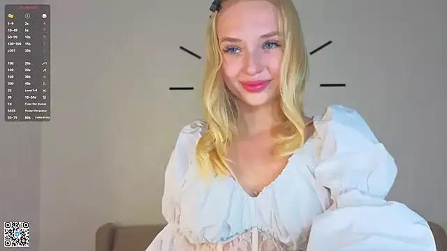 ArdathHalfhill from StripChat
