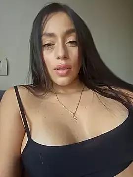 AriadnaTaylor from StripChat