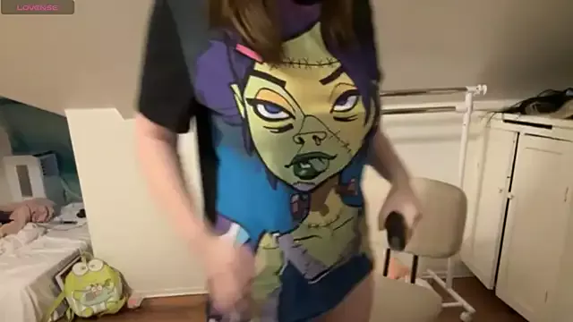 ashisscene on StripChat