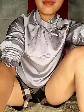 asian_love00 from StripChat
