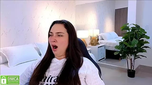 ava_blue from StripChat