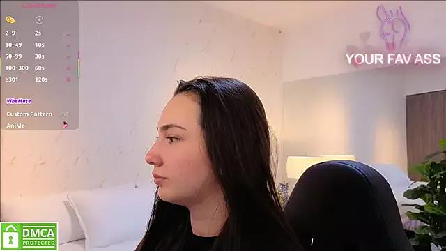 ava_blue from StripChat