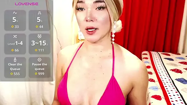 Ava_licious on StripChat 