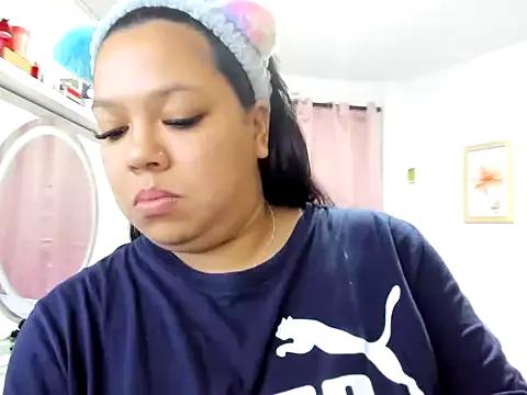 aynarakiss from StripChat