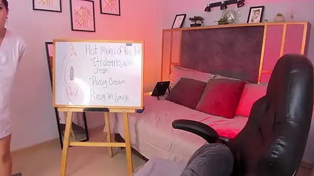 Freechat Azurra_amatto2 on StripChat