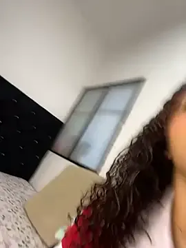 Freechat Azza__Slimene on StripChat