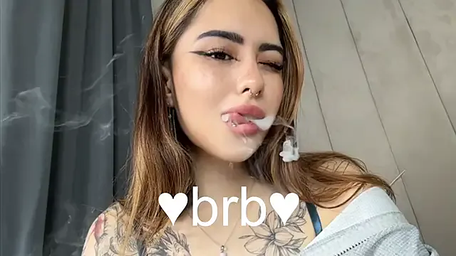 Freechat baby__kim on StripChat